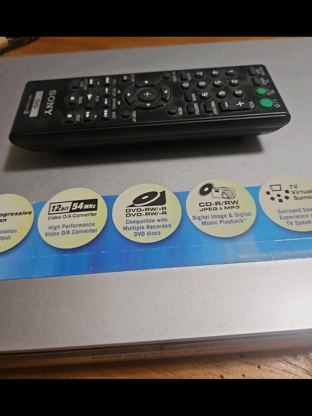 Sony Silver CD/DVD Player DVP-NS575